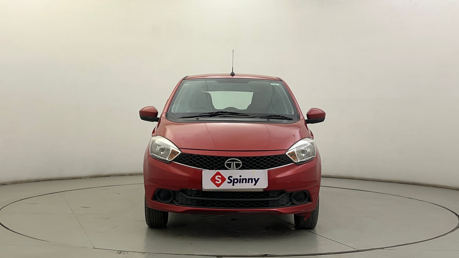 Used 2017 Tata Tiago Revotron XTA Petrol Automatic exterior FRONT VIEW