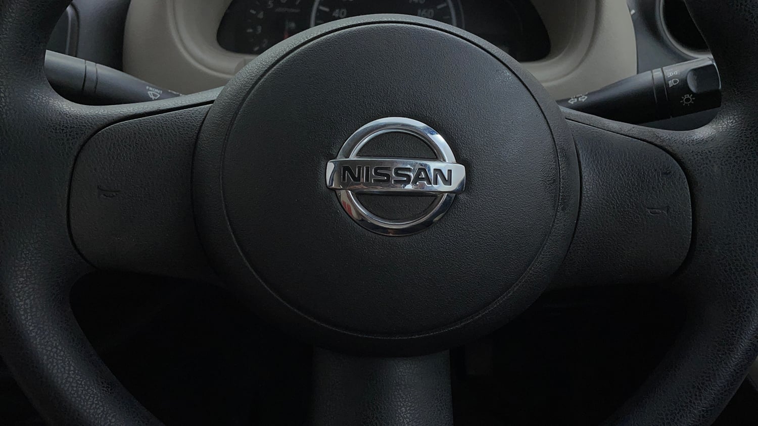 Used 2016 Nissan Micra Active XV Petrol Manual top_features Airbags