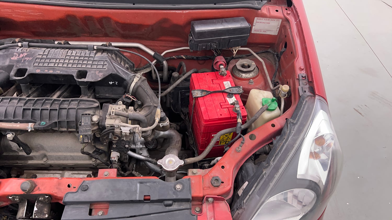 Used 2016 Maruti Suzuki Alto 800 Lxi Petrol Manual engine ENGINE LEFT SIDE VIEW