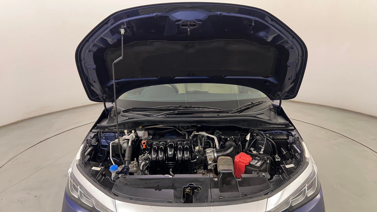 Used 2024 Honda City V Petrol CVT Petrol Automatic engine ENGINE & BONNET OPEN FRONT VIEW