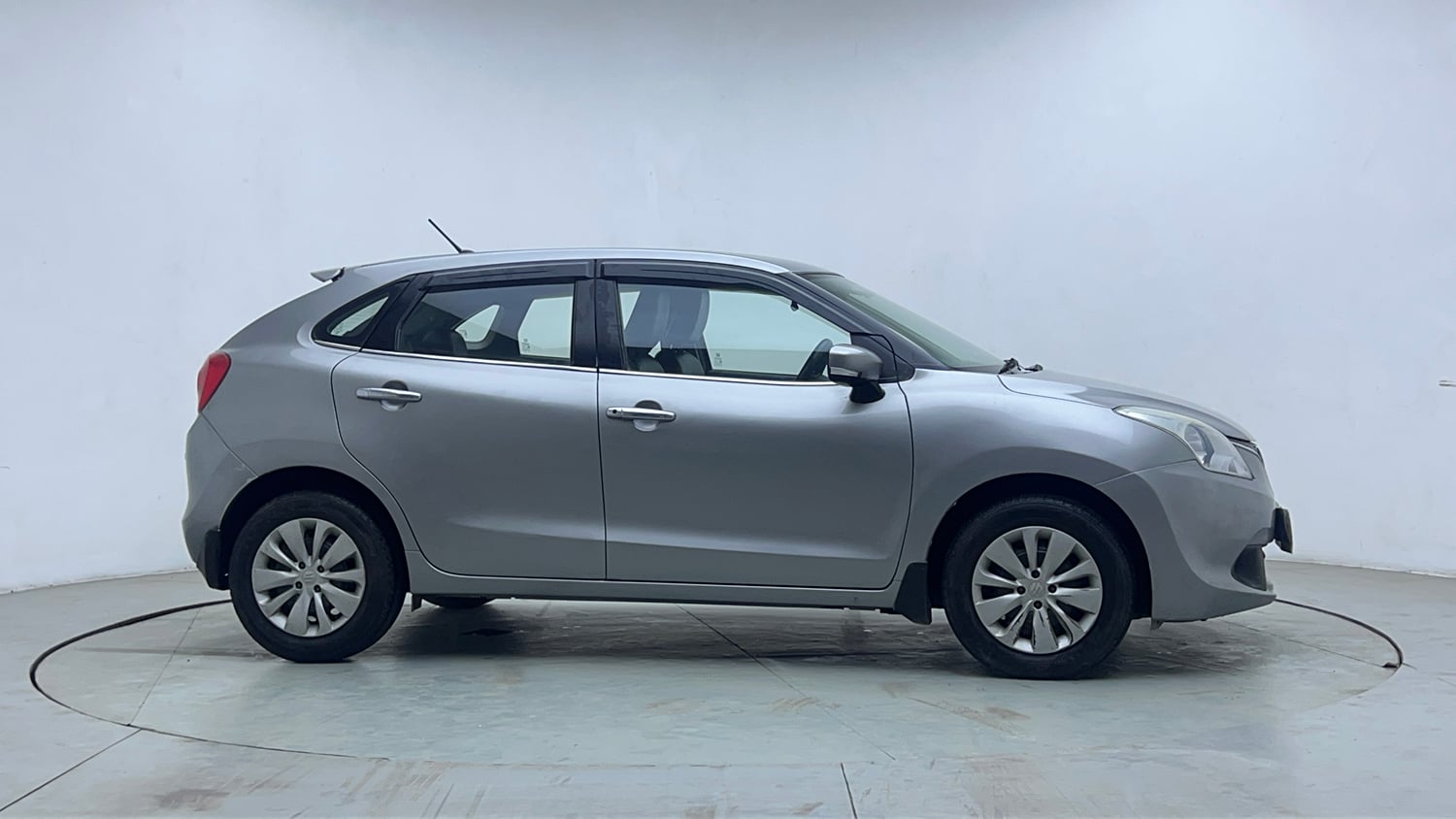 Used 2018 Maruti Suzuki Baleno Delta 1.2 AT Petrol Automatic exterior RIGHT SIDE VIEW