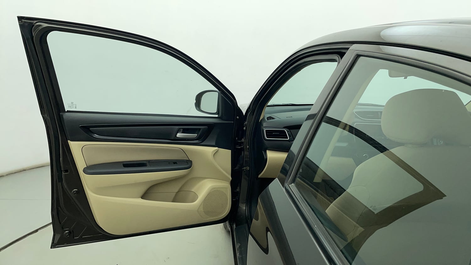 Used 2019 Honda Amaze 1.2 V CVT Petrol Petrol Automatic interior LEFT FRONT DOOR OPEN VIEW