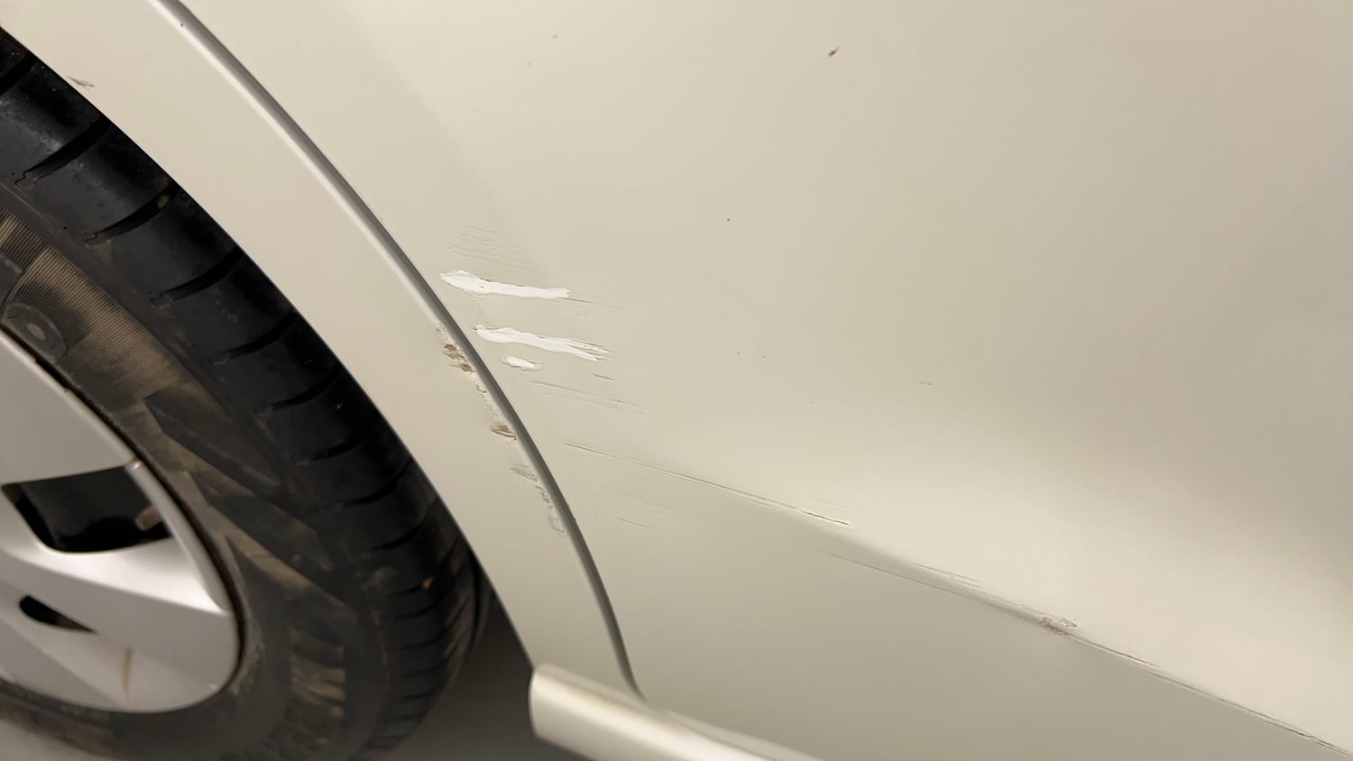 Used 2012 Maruti Suzuki A-Star Vxi Petrol Manual dents MINOR SCRATCH