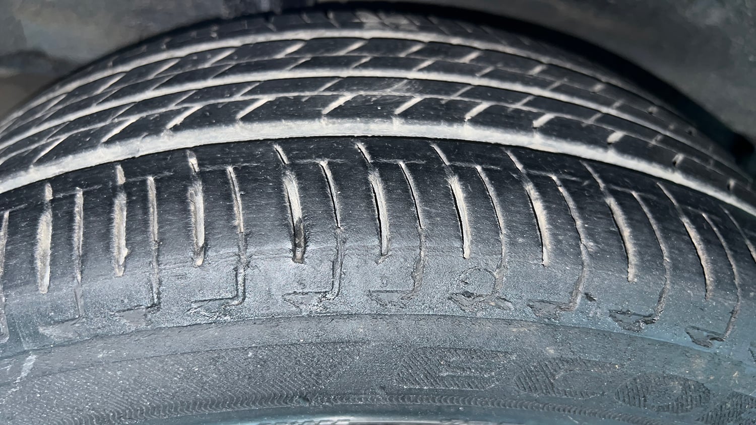 Used 2022 Honda City VX CVT Petrol Petrol Automatic tyres RIGHT REAR TYRE TREAD VIEW