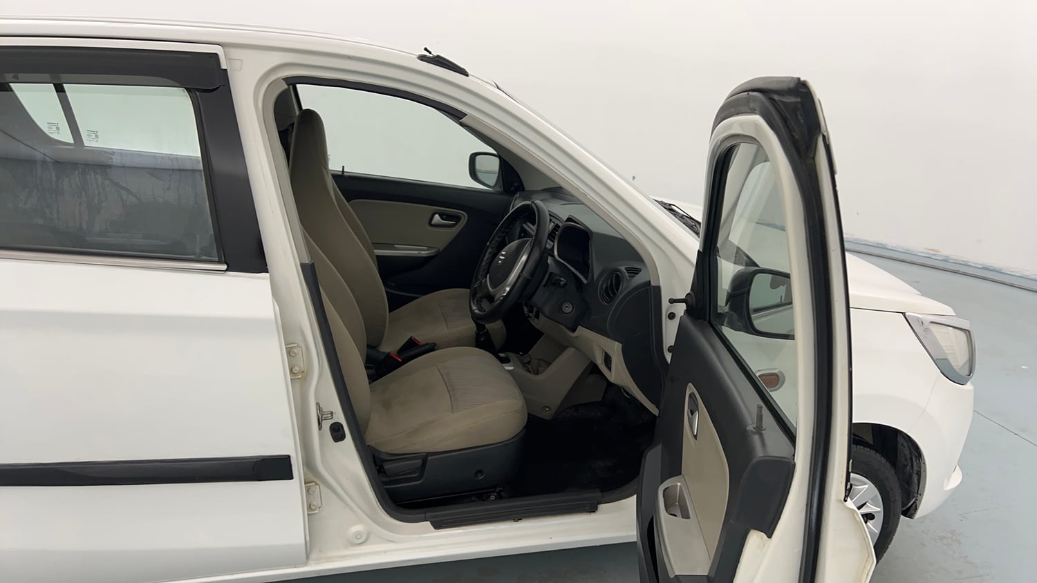 Used 2020 Maruti Suzuki Alto K10 VXi Petrol Manual interior RIGHT SIDE FRONT DOOR CABIN VIEW