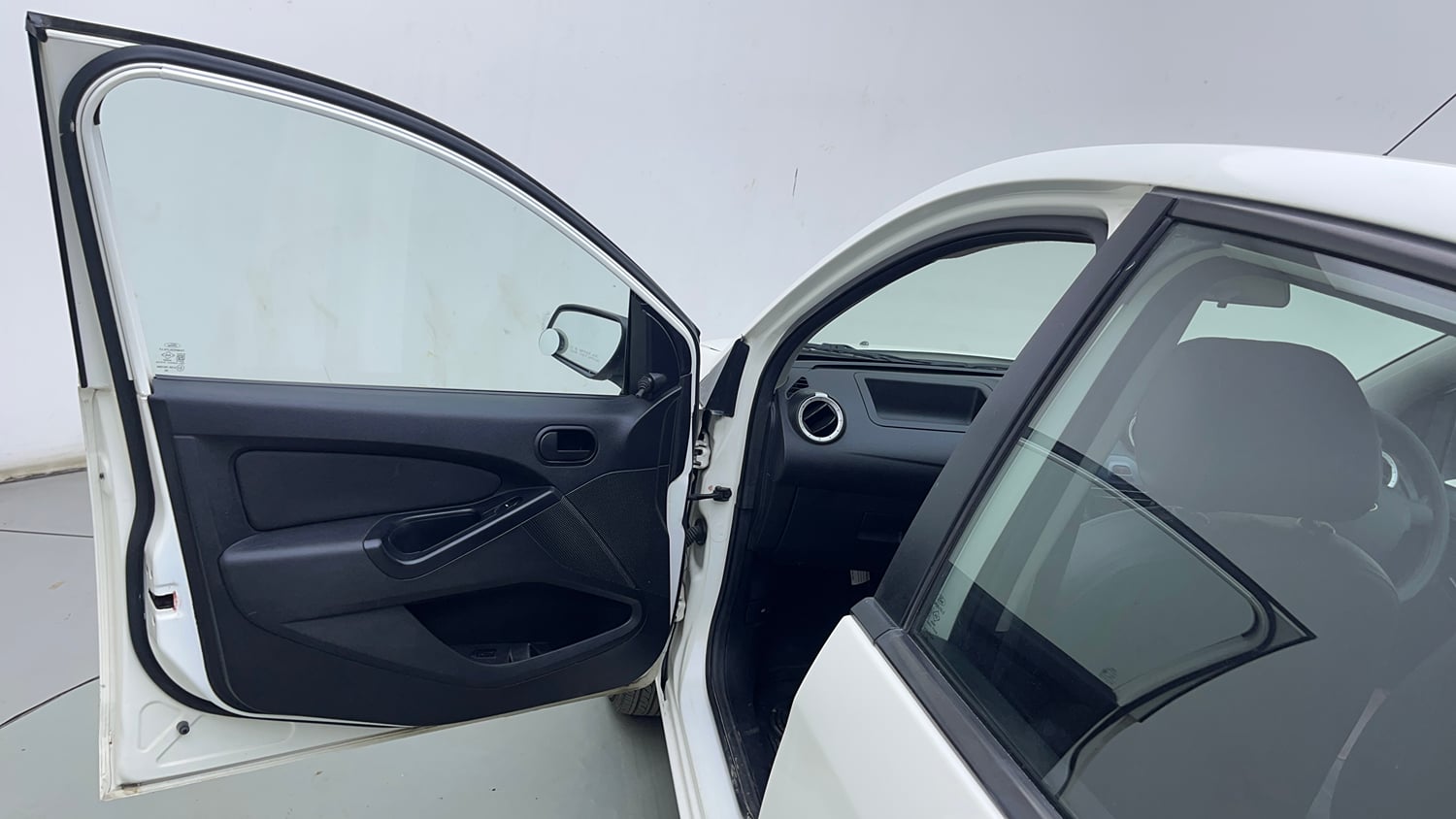 Used 2014 Ford Figo Duratorq Diesel EXI 1.4 Diesel Manual interior LEFT FRONT DOOR OPEN VIEW