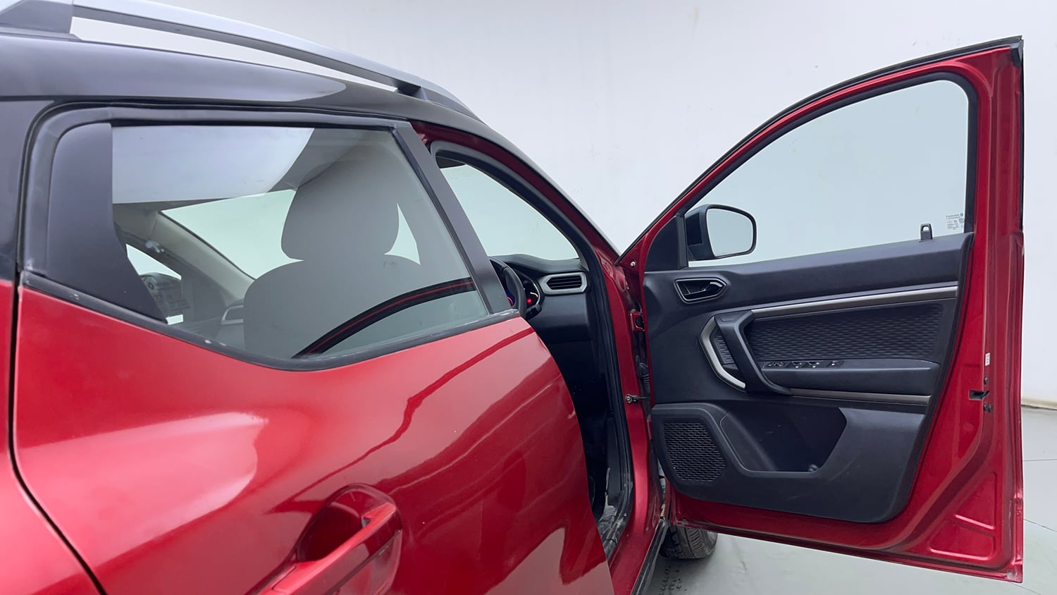 Used 2022 Renault Kiger RXZ Turbo CVT Petrol Automatic interior RIGHT FRONT DOOR OPEN VIEW