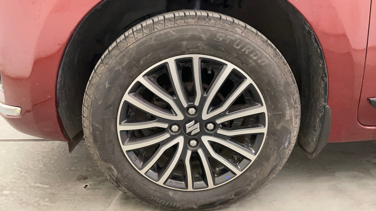 Used 2019 Maruti Suzuki Dzire ZDi Plus AMT Diesel Automatic tyres LEFT FRONT TYRE RIM VIEW