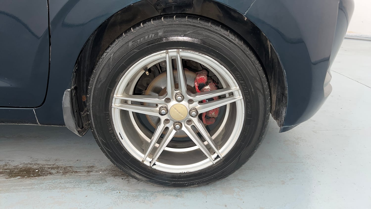 Used 2020 Hyundai Grand i10 Nios Magna 1.2 Kappa VTVT Petrol Manual tyres RIGHT FRONT TYRE RIM VIEW