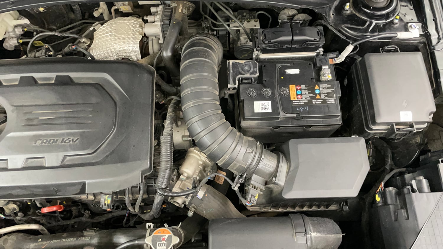 Used 2025 Kia Seltos GTX Plus 1.5 Diesel AT Diesel Automatic engine ENGINE LEFT SIDE VIEW