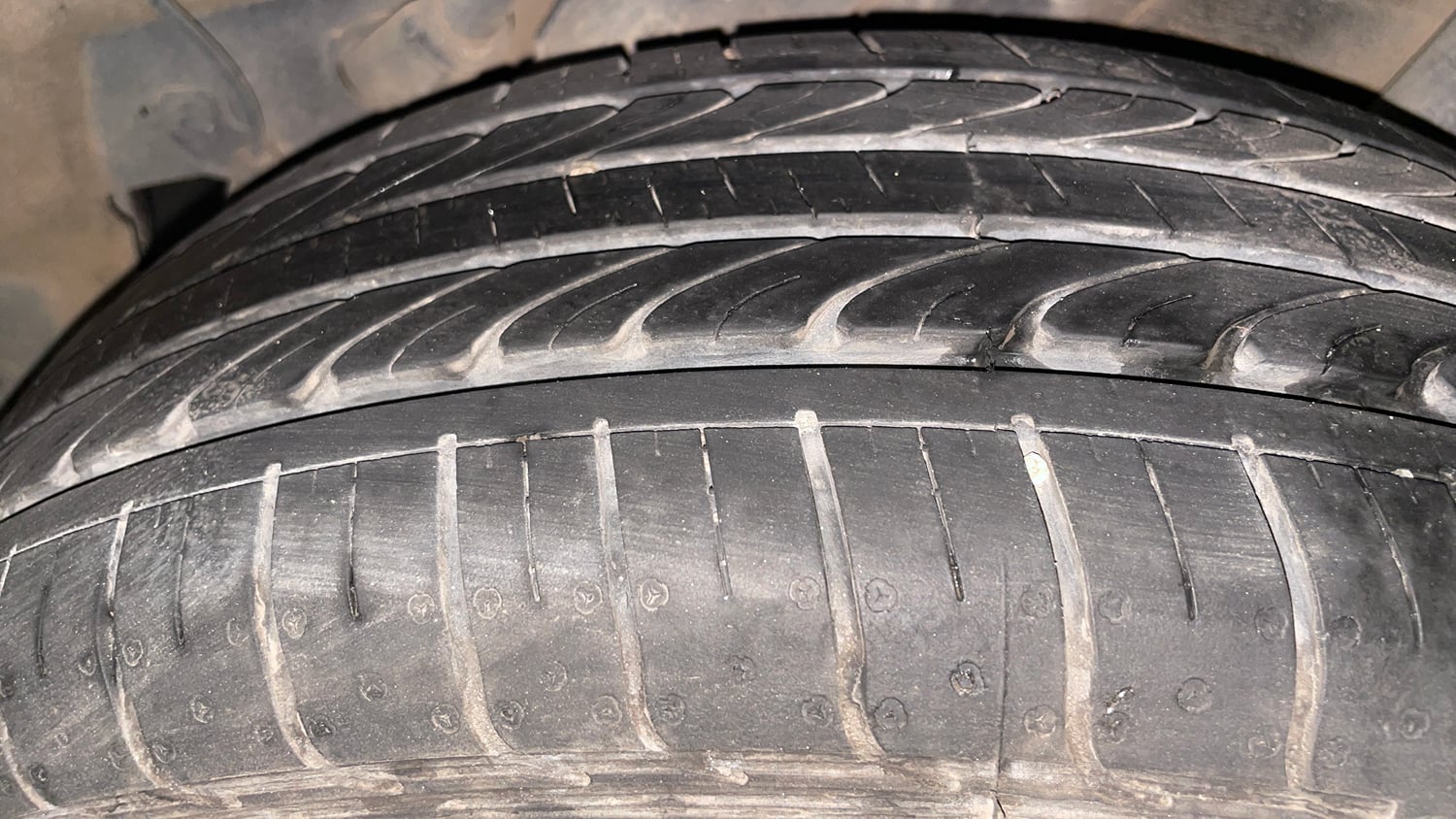 Used 2024 Hyundai Venue SX 1.2 Petrol Petrol Manual tyres LEFT REAR TYRE TREAD VIEW