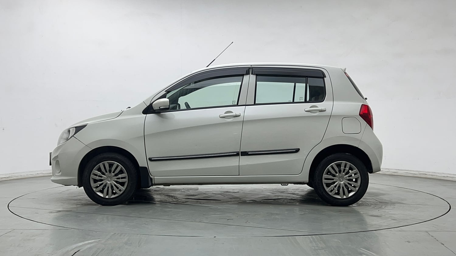 Used 2018 Maruti Suzuki Celerio ZXi (O) AMT Petrol Automatic exterior LEFT SIDE VIEW