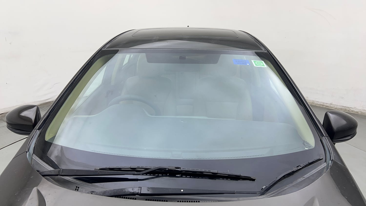Used 2015 Honda City VX CVT Petrol Automatic exterior FRONT WINDSHIELD VIEW