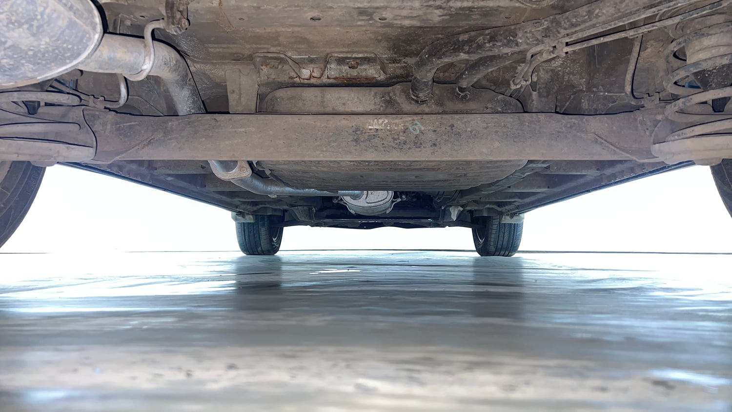 Used 2021 MG Motors Hector Sharp 1.5 DCT Petrol Petrol Automatic extra REAR UNDERBODY VIEW (TAKEN FROM REAR)