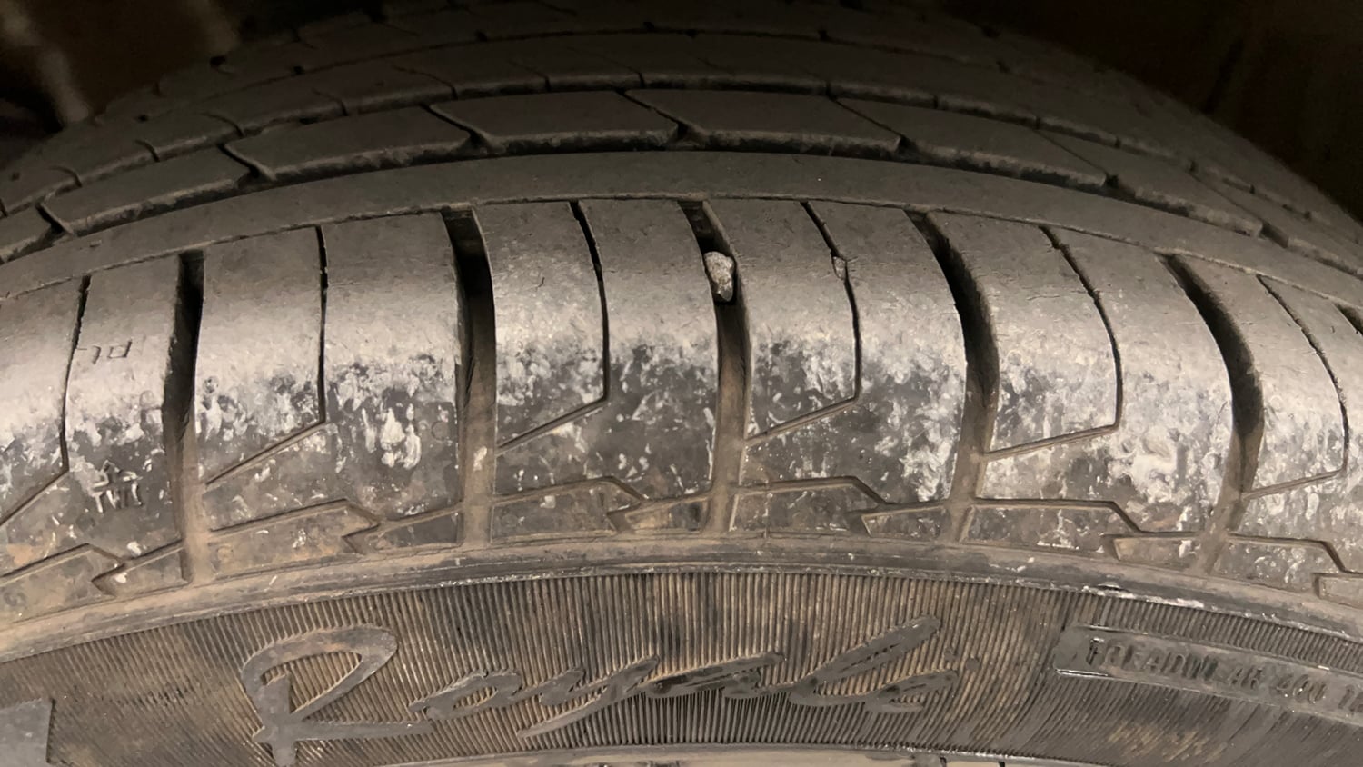 Used 2022 kia Seltos HTX 1.5 IVT Petrol Automatic tyres LEFT FRONT TYRE TREAD VIEW