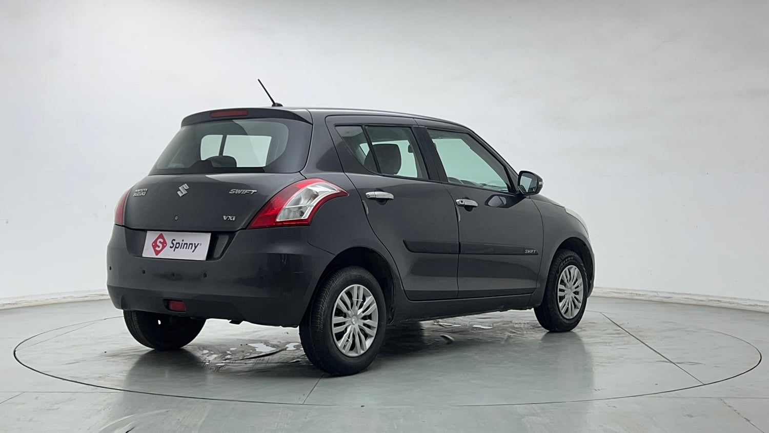 Used 2015 Maruti Suzuki Swift VXi Petrol Manual exterior RIGHT REAR CORNER VIEW