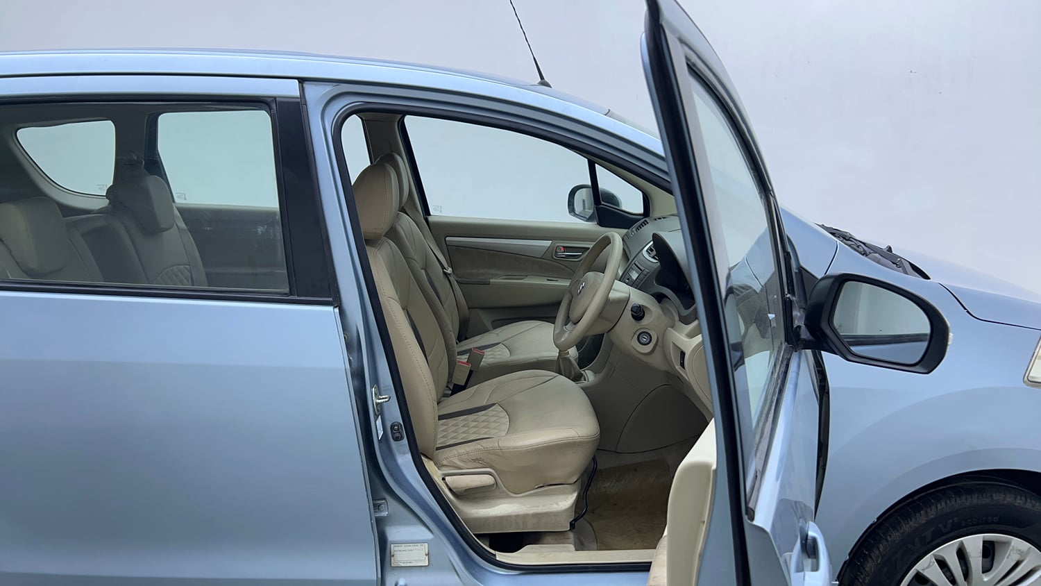 Used 2013 Maruti Suzuki Ertiga Vxi Petrol Manual interior RIGHT SIDE FRONT DOOR CABIN VIEW