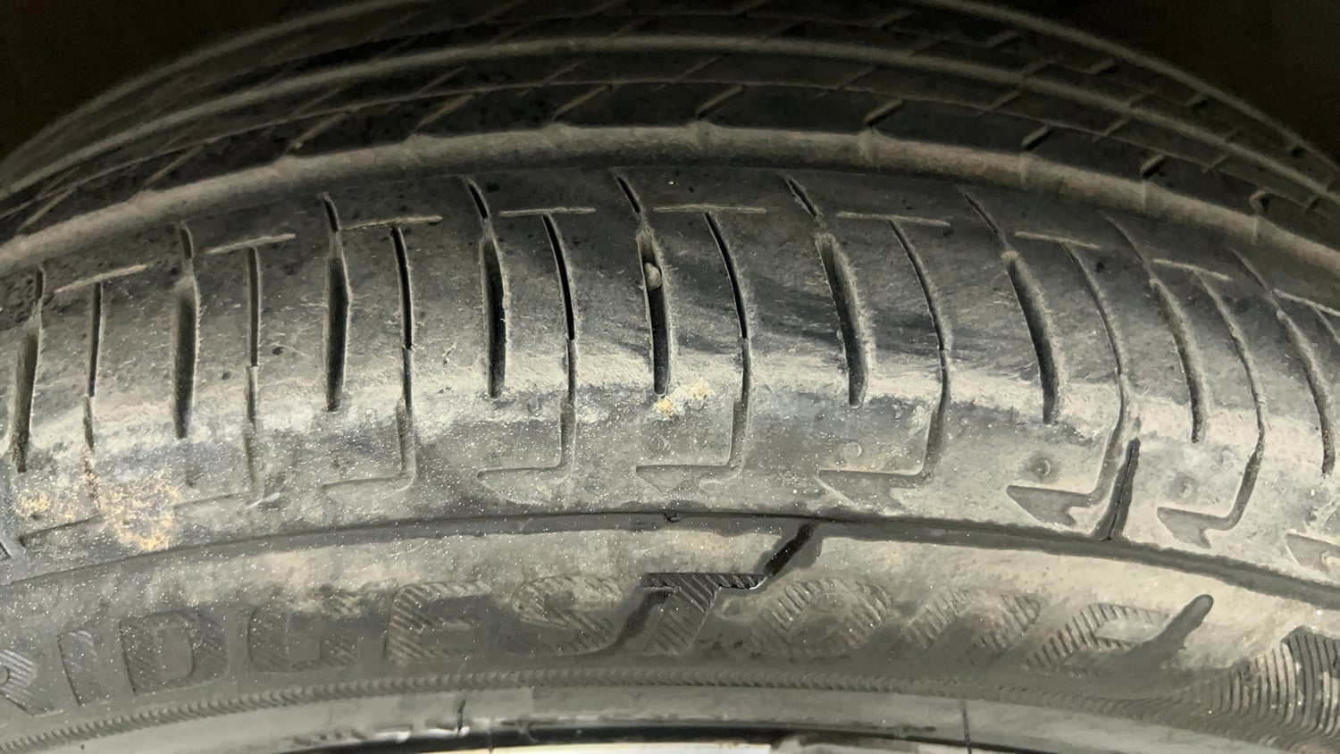 Used 2025 Honda City ZX Petrol CVT Petrol Automatic tyres RIGHT FRONT TYRE TREAD VIEW