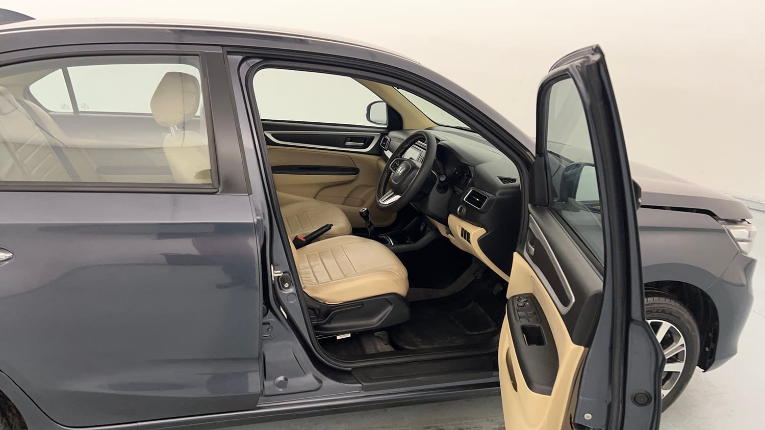 Used 2024 honda Amaze 2nd Generation VX 1.2 Petrol MT Petrol Manual interior RIGHT SIDE FRONT DOOR CABIN VIEW