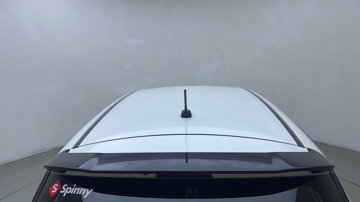 Used 2018 Maruti Suzuki Swift ZXi AMT Petrol Automatic exterior EXTERIOR ROOF VIEW