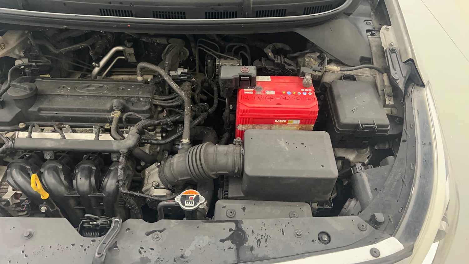 Used 2017 Hyundai Elite i20 Asta 1.2 (O) Petrol Manual engine ENGINE LEFT SIDE VIEW