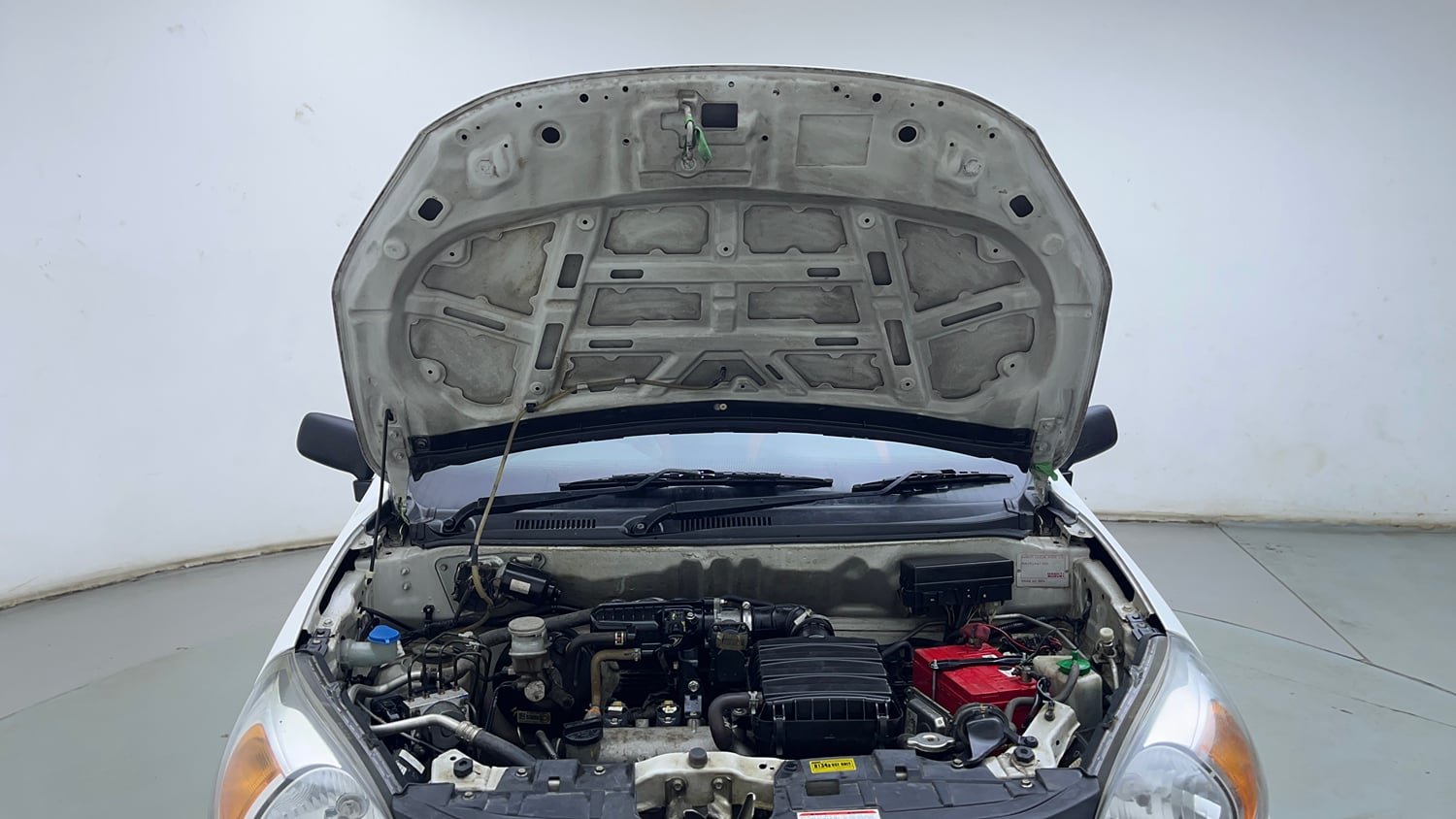 Used 2022 Maruti Suzuki Alto 800 LXi (O) Petrol Manual engine ENGINE & BONNET OPEN FRONT VIEW