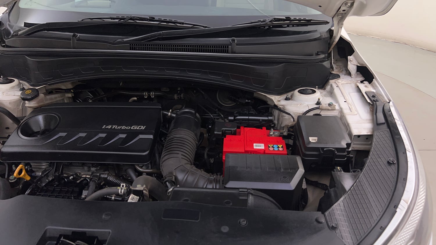 Used 2019 kia Seltos GTX Plus DCT 1.4 Petrol Automatic engine ENGINE LEFT SIDE HINGE & APRON VIEW