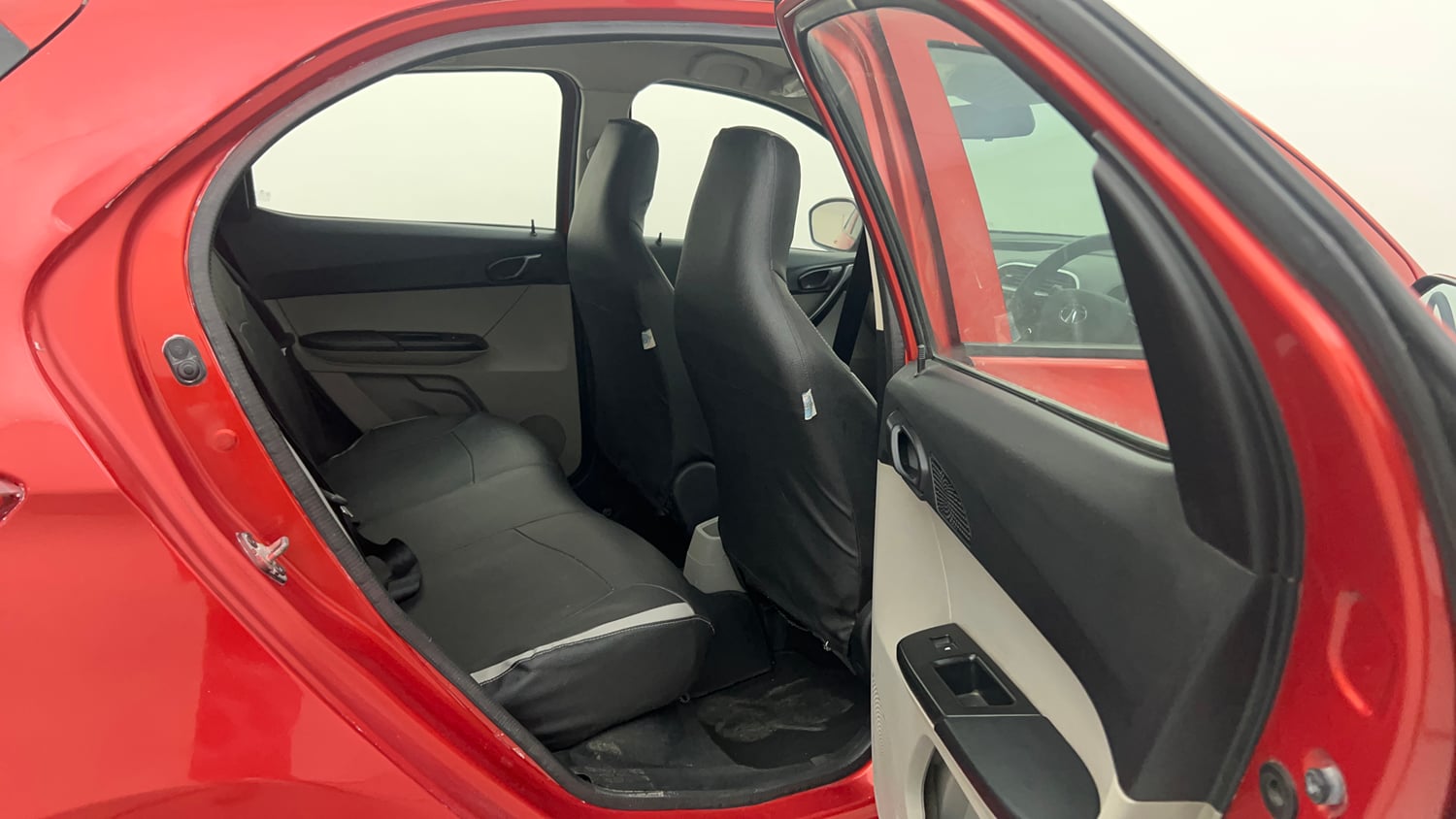 Used 2017 Tata Tiago Revotron XTA Petrol Automatic interior RIGHT SIDE REAR DOOR CABIN VIEW