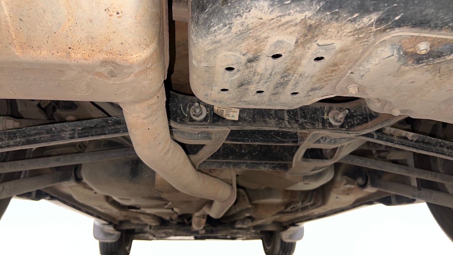 Used 2021 Jeep Compass Model S (O) 2.0 Diesel Diesel Manual extra REAR UNDERBODY VIEW (TAKEN FROM REAR)