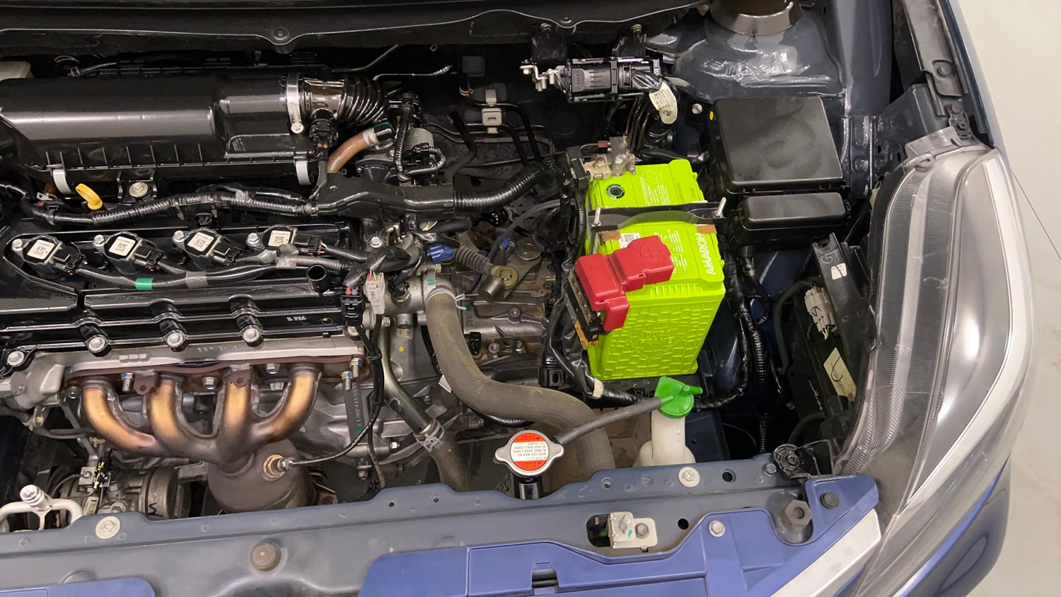 Used 2021 Maruti Suzuki Baleno Zeta Petrol Manual engine ENGINE LEFT SIDE VIEW