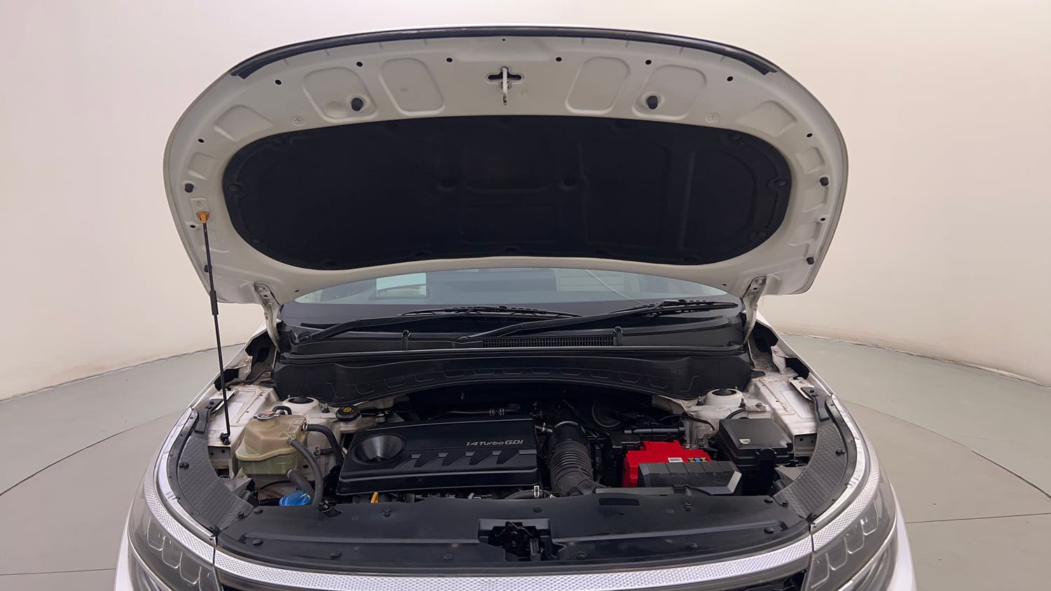 Used 2019 kia Seltos GTX Plus DCT 1.4 Petrol Automatic engine ENGINE & BONNET OPEN FRONT VIEW