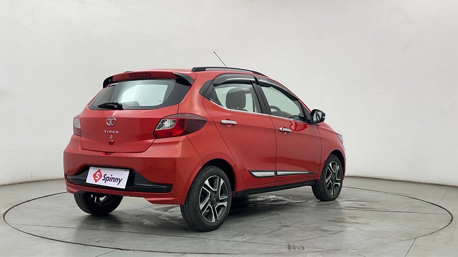 Used 2021 Tata Tiago XZ Plus Petrol Manual exterior RIGHT REAR CORNER VIEW