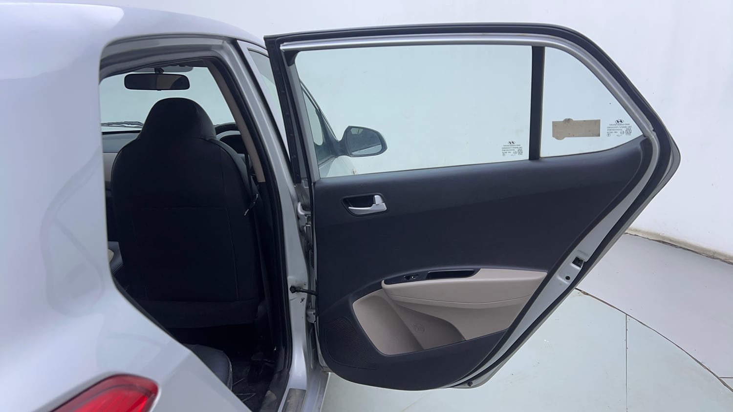 Used 2017 Hyundai Grand i10 Sportz 1.2 Kappa VTVT Petrol Manual interior RIGHT REAR DOOR OPEN VIEW