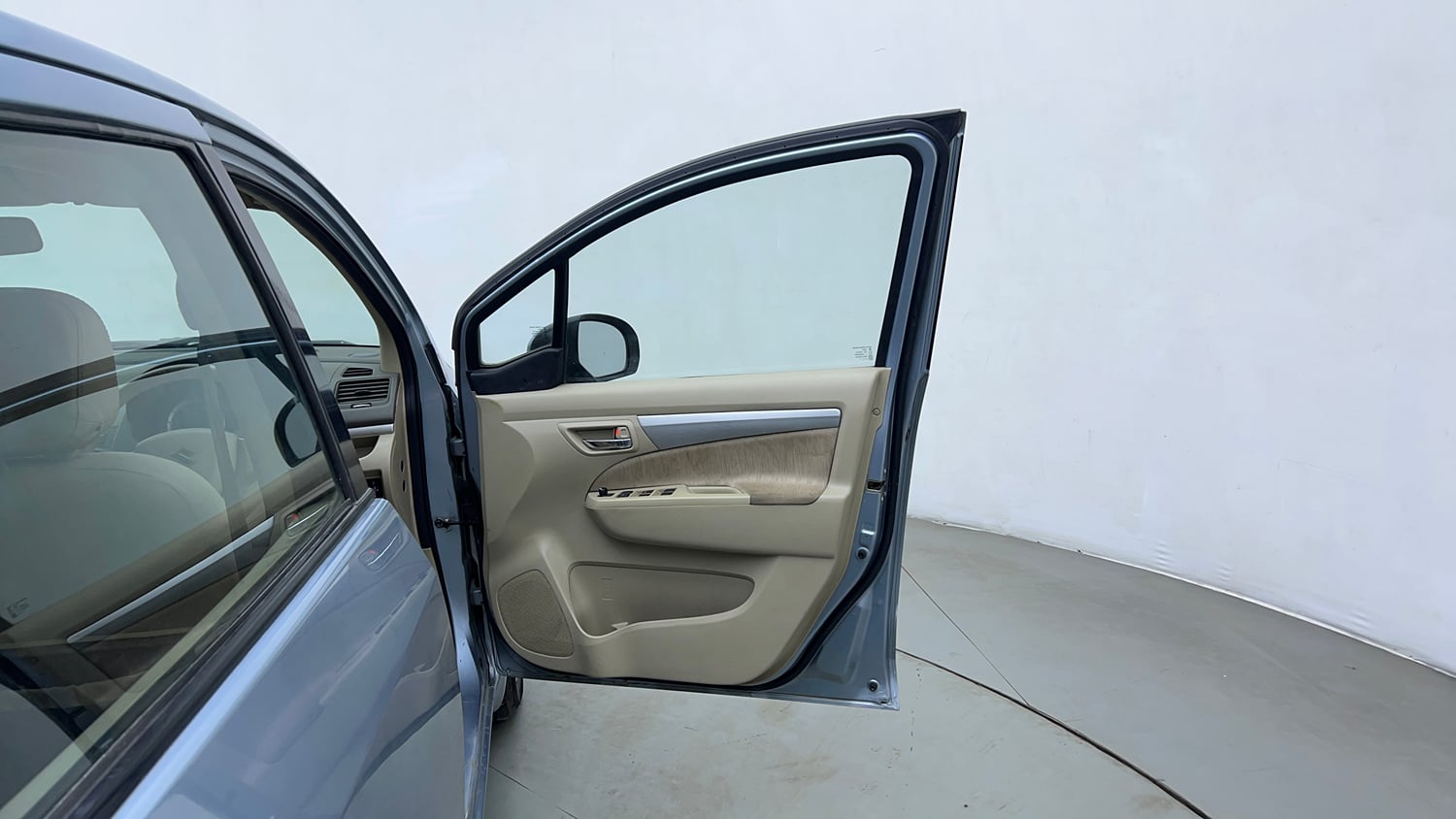 Used 2013 Maruti Suzuki Ertiga Vxi Petrol Manual interior RIGHT FRONT DOOR OPEN VIEW