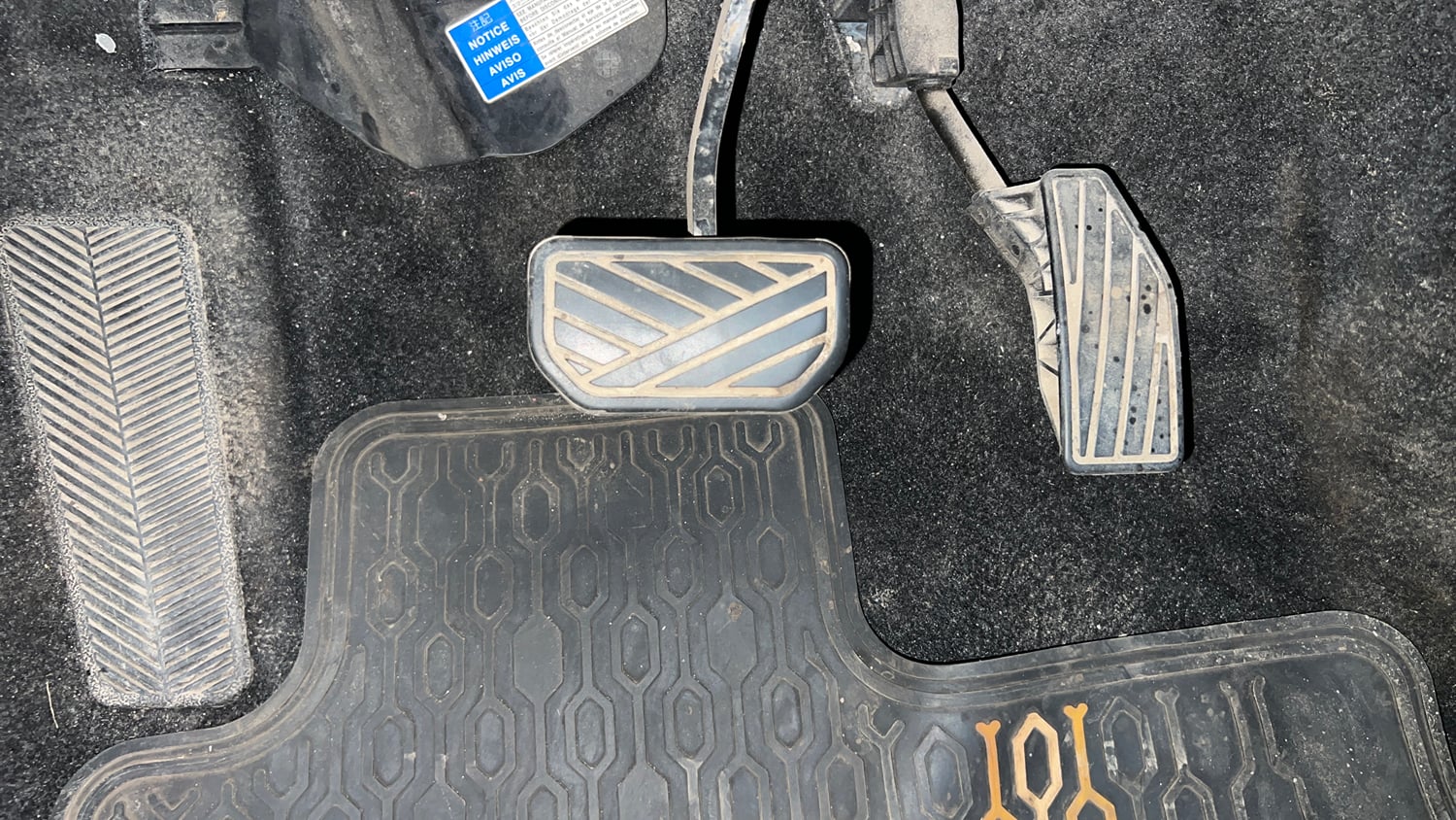 Used 2018 Maruti Suzuki Baleno Delta 1.2 AT Petrol Automatic interior PEDALS VIEW