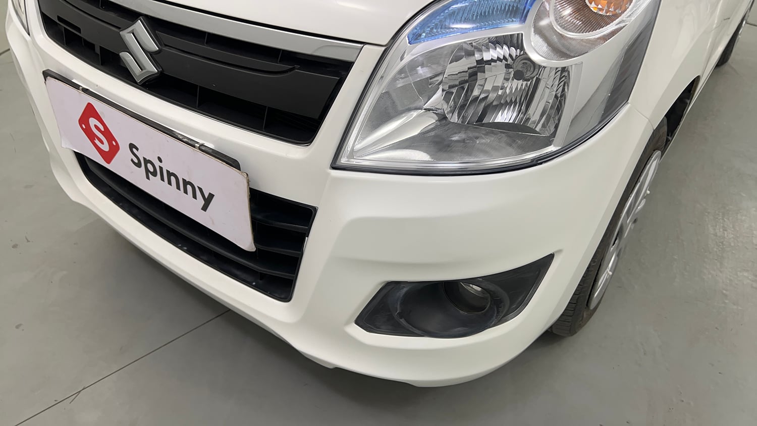 Used 2014 Maruti Suzuki Wagon R VXI Petrol Manual dents MINOR SCRATCH
