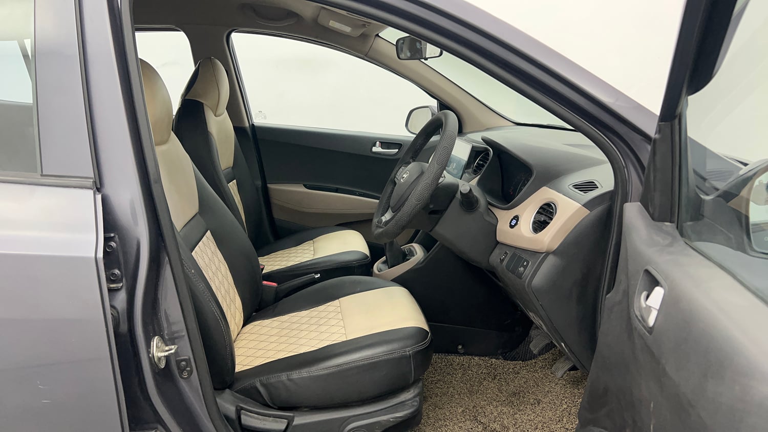 Used 2013 Hyundai Grand i10 Asta 1.2 Kappa VTVT Petrol Manual interior RIGHT SIDE FRONT DOOR CABIN VIEW