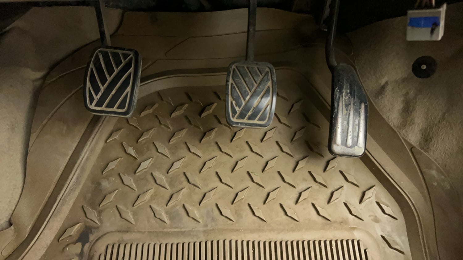 Used 2012 Maruti Suzuki A-Star Vxi Petrol Manual interior PEDALS VIEW