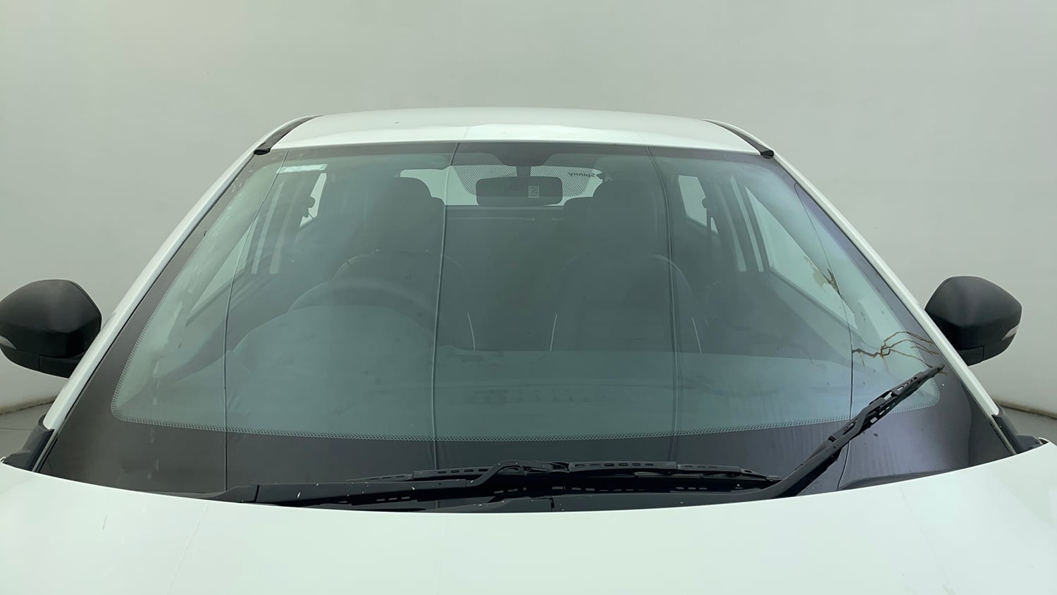 Used 2024 Tata Nexon Smart 1.2 Revotron Petrol 5MT Petrol Manual exterior FRONT WINDSHIELD VIEW