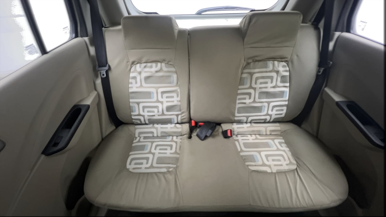 Used 2018 Maruti Suzuki Celerio ZXi (O) AMT Petrol Automatic interior REAR SEAT CONDITION VIEW