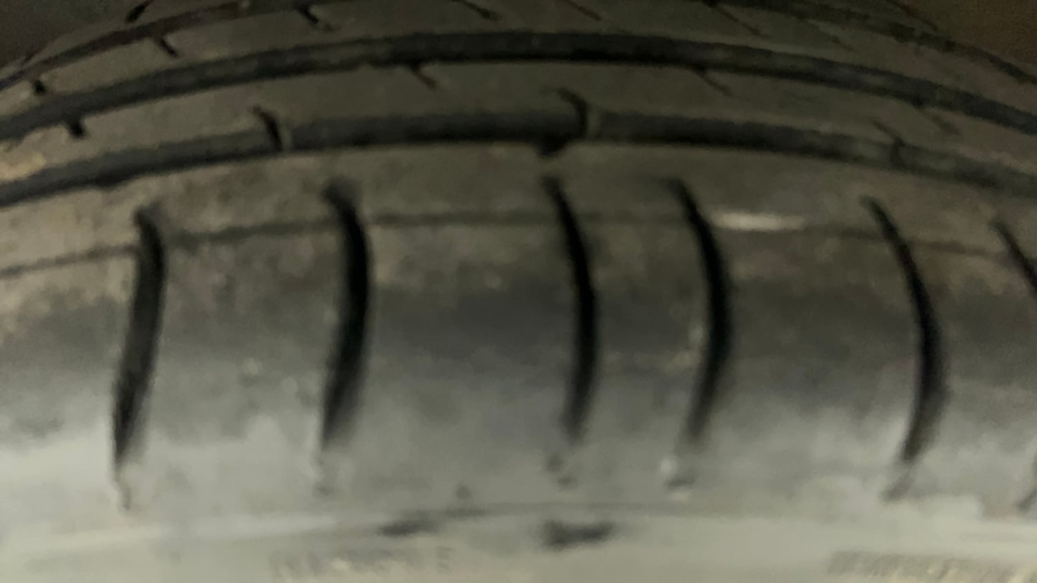 Used 2012 Maruti Suzuki A-Star Vxi Petrol Manual tyres LEFT FRONT TYRE TREAD VIEW
