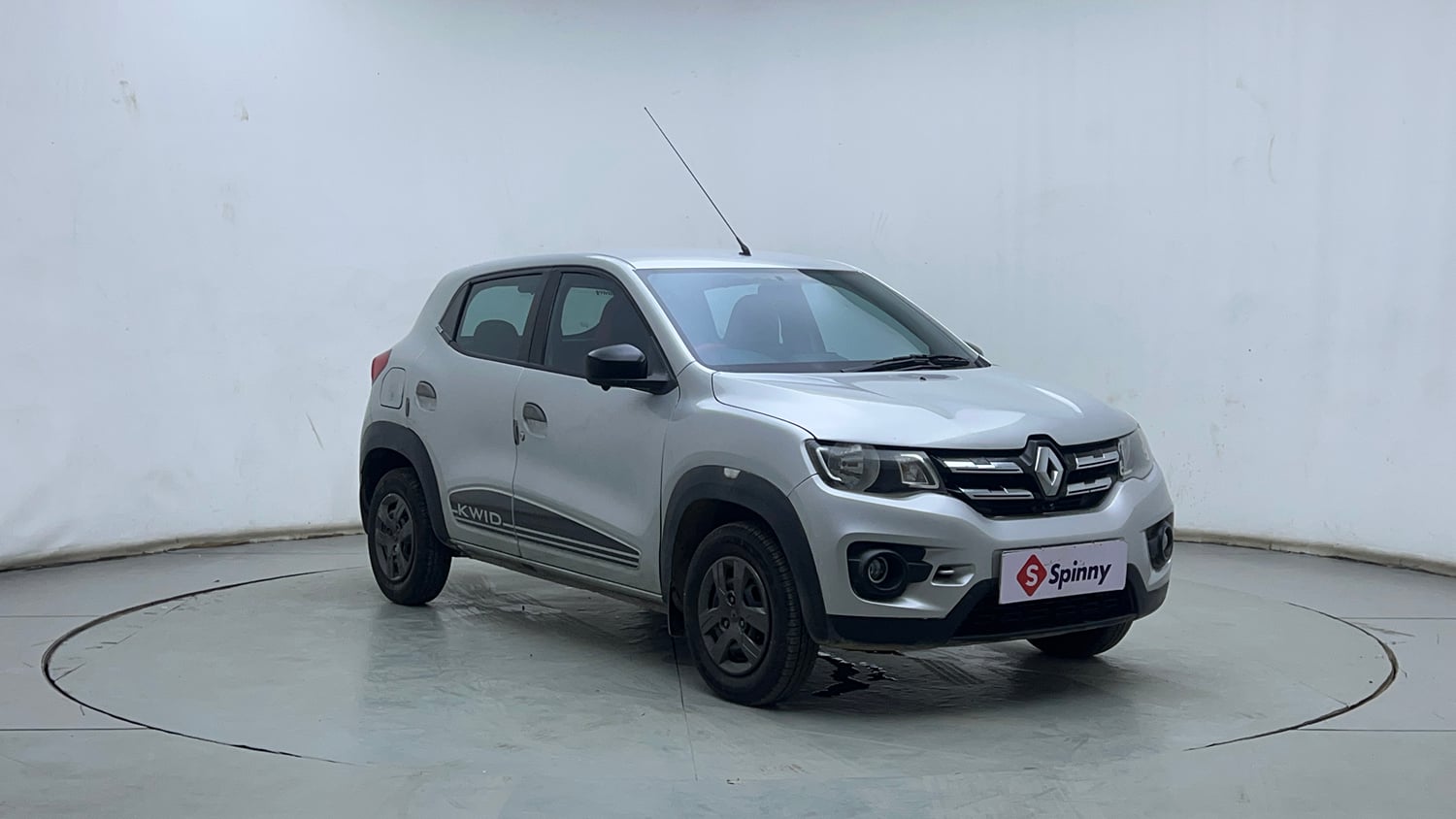 Used 2019 Renault Kwid 1.0 RXT AMT Opt Petrol Automatic exterior RIGHT FRONT CORNER VIEW