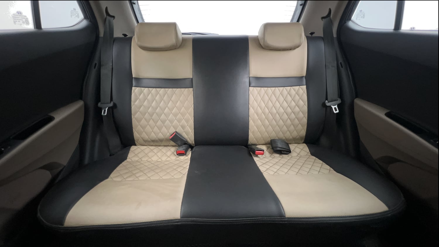 Used 2013 Hyundai Grand i10 Asta 1.2 Kappa VTVT Petrol Manual interior REAR SEAT CONDITION VIEW