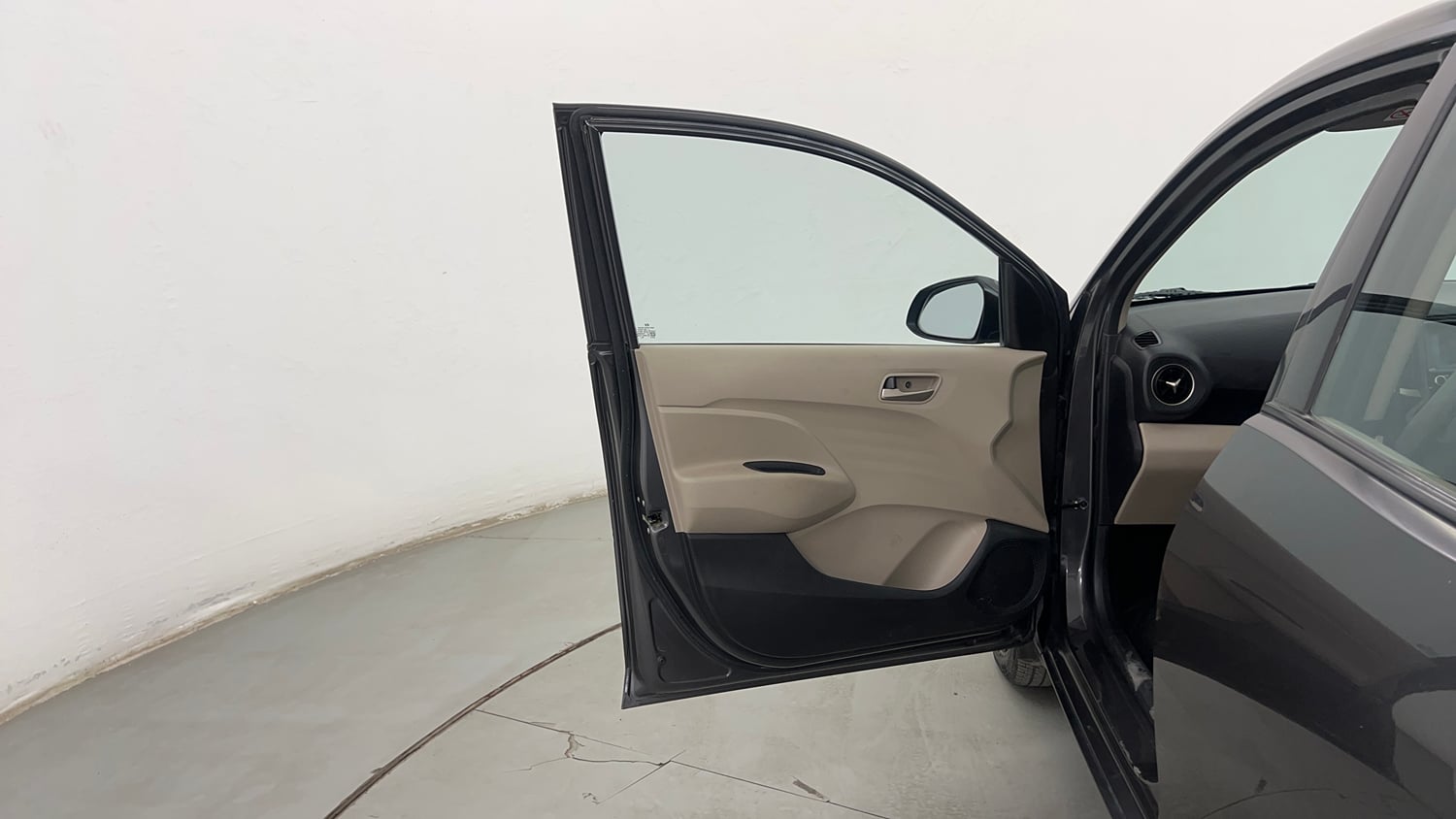 Used 2021 Hyundai Santro Sportz AMT Petrol Automatic interior LEFT FRONT DOOR OPEN VIEW