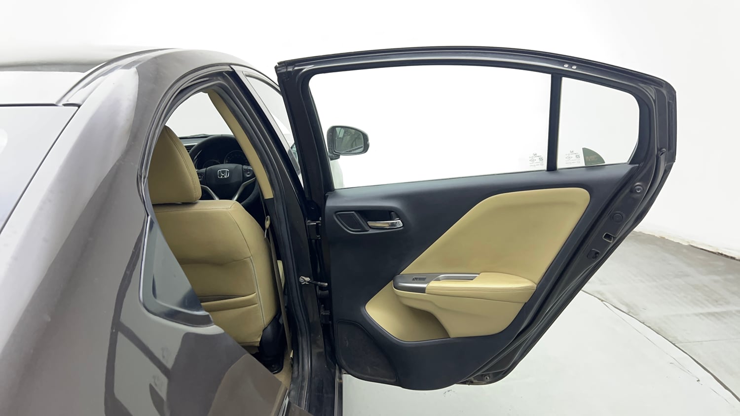 Used 2015 Honda City VX CVT Petrol Automatic interior RIGHT REAR DOOR OPEN VIEW