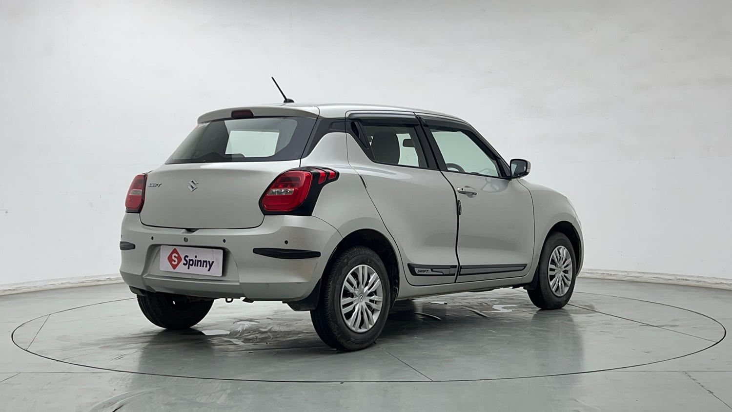 Used 2021 Maruti Suzuki Swift VXi Petrol Manual exterior RIGHT REAR CORNER VIEW