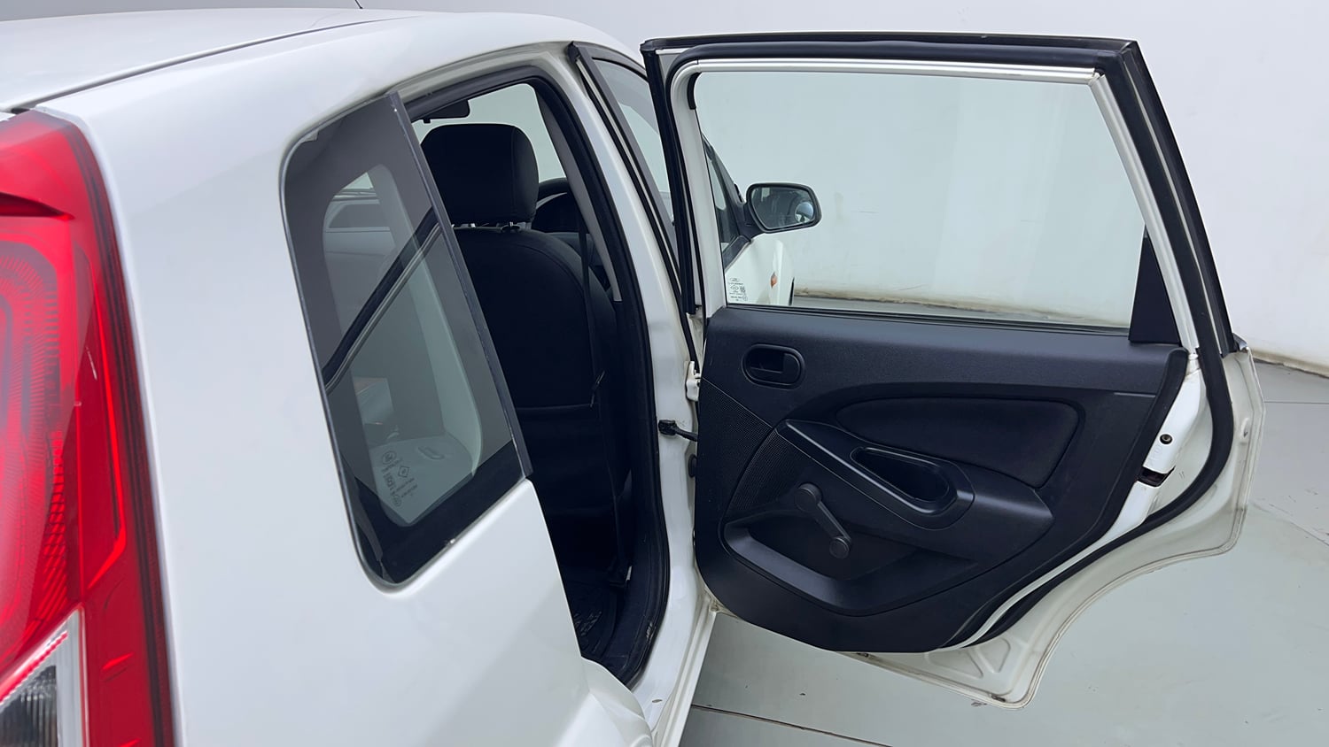 Used 2014 Ford Figo Duratorq Diesel EXI 1.4 Diesel Manual interior RIGHT REAR DOOR OPEN VIEW