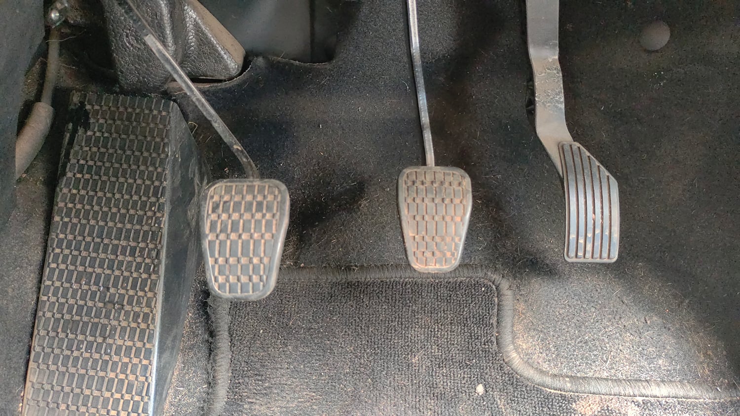 Used 2023 Tata Punch Pure MT Petrol Manual interior PEDALS VIEW
