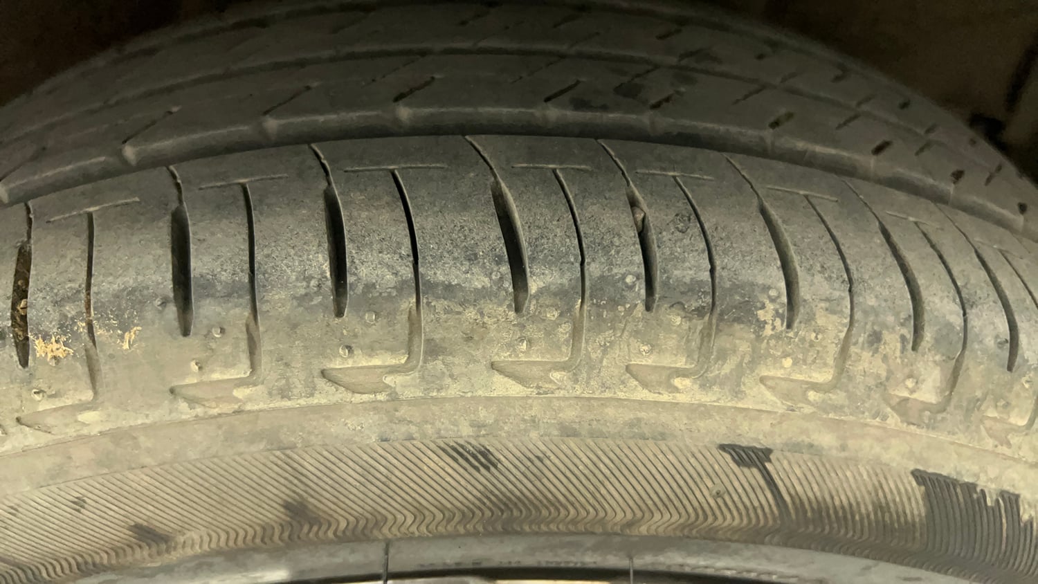 Used 2025 Honda City ZX Petrol CVT Petrol Automatic tyres LEFT REAR TYRE TREAD VIEW