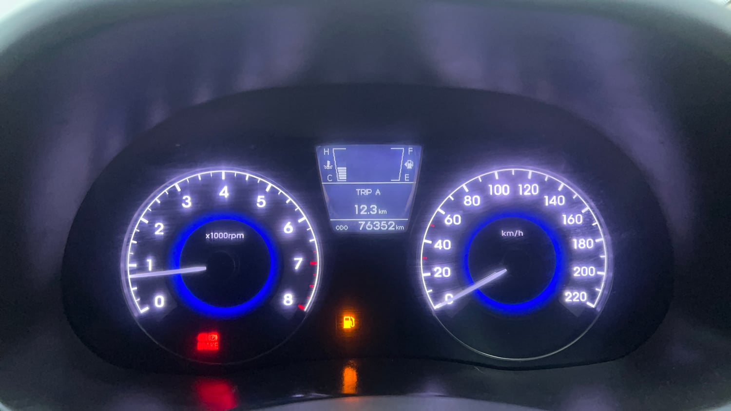 Used 2012 Hyundai Verna Fluidic 1.6 VTVT SX Petrol Manual interior CLUSTERMETER VIEW